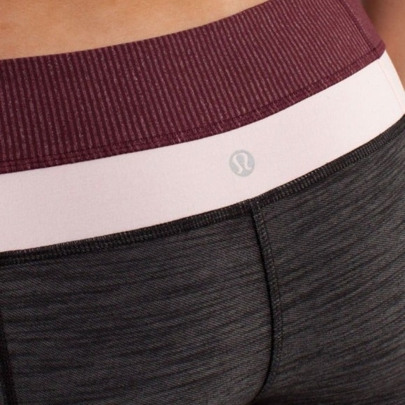 🍋 Lululemon Size 8 Groove Denim Pants Black Slub 🍋 - Picture 2 of 6